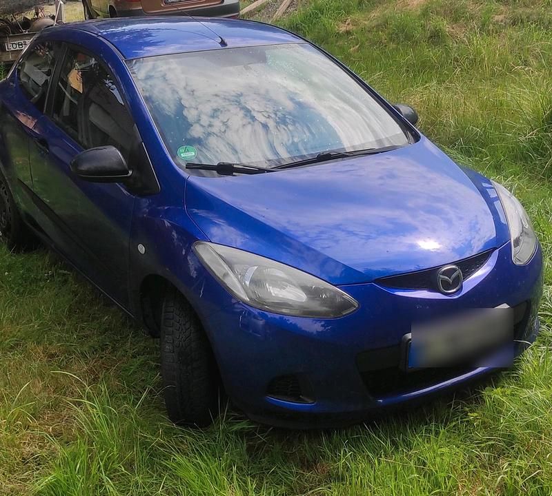 Blau Gebraucht 2008 Mazda 2 Kleinwagen | 1.349 € - Bild 1/4