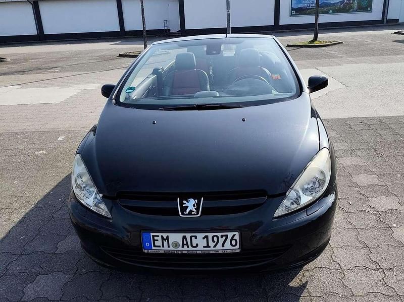 Gebraucht Peugeot 307 CC 136 PS (100 kW) 2004 Schwarz Cabrio