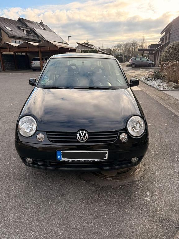Gebraucht VW Lupo Basis 50 PS (36 kW) 2005 Schwarz Kleinwagen