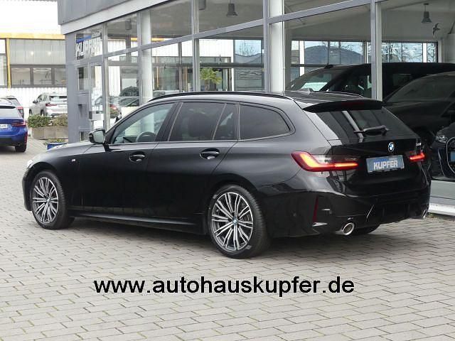 Gebraucht BMW 320 Performance 184 PS (135 kW) 2024 Schwarz Limousine