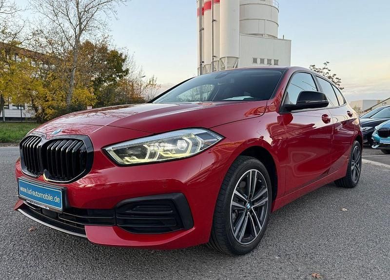 Gebraucht BMW 118 Advantage 136 PS (100 kW) 2021 Rot Kleinwagen