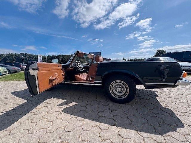 Gebraucht Mercedes SL280 170 PS (125 kW) 1971 Grün Cabrio