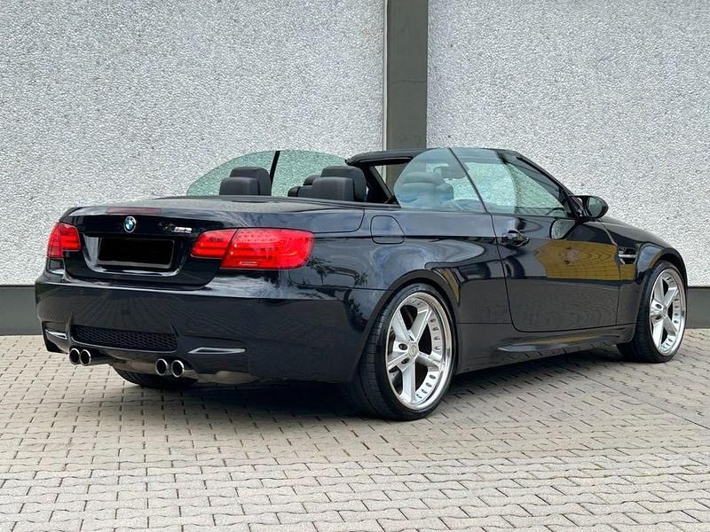Schwarz Gebraucht 2011 BMW M3 Cabriolet Performance Cabrio | 49.999 € (Teuer) - Bild 1/4