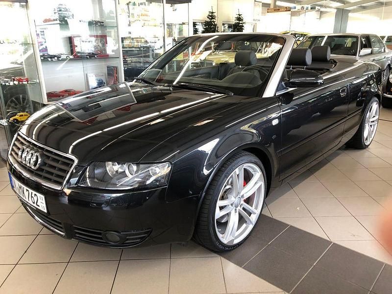 Schwarz Gebraucht 2002 Audi A4 Cabriolet Sport Cabrio | 9.750 € - Bild 1/4