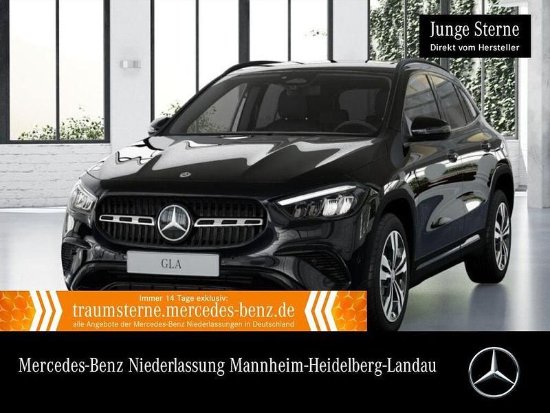 Schwarz Gebraucht 2024 Mercedes GLA200 Advanced SUV | 37.990 € (Guter Preis) - Bild 1/3
