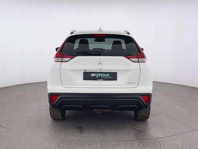 Gebraucht Mitsubishi Eclipse Cross Basis 188 PS (138 kW) 2022 Weiß SUV