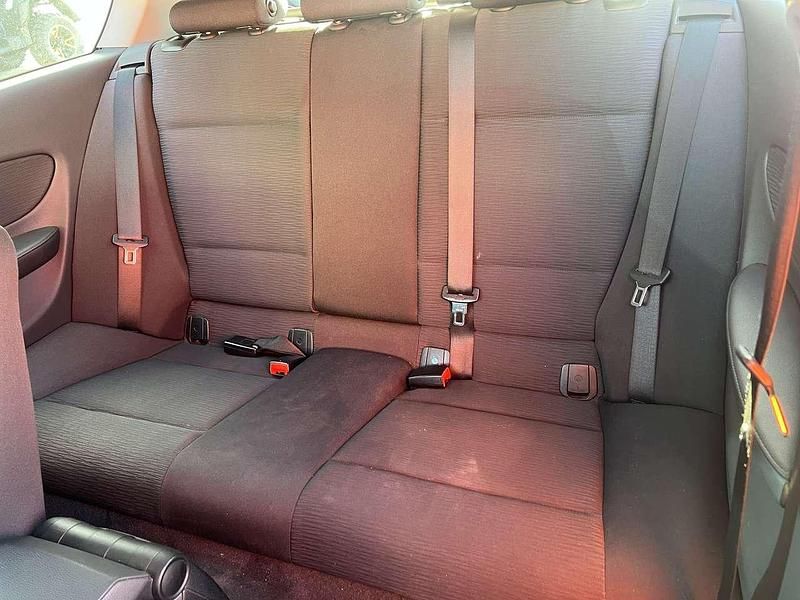 Gebraucht BMW 118 143 PS (105 kW) 2010 Kleinwagen