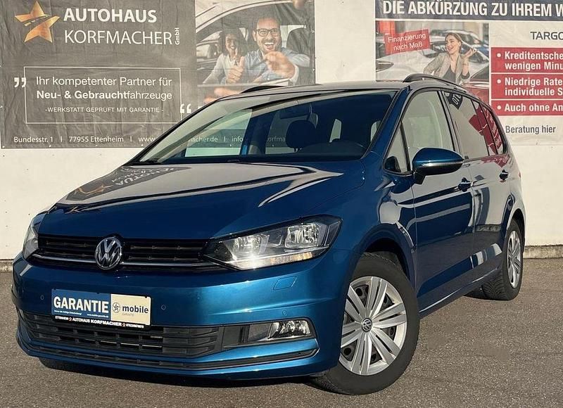 Gebraucht VW Touran 110 PS (80 kW) 2017 Caribbean blue metallic Van / Kleinbus