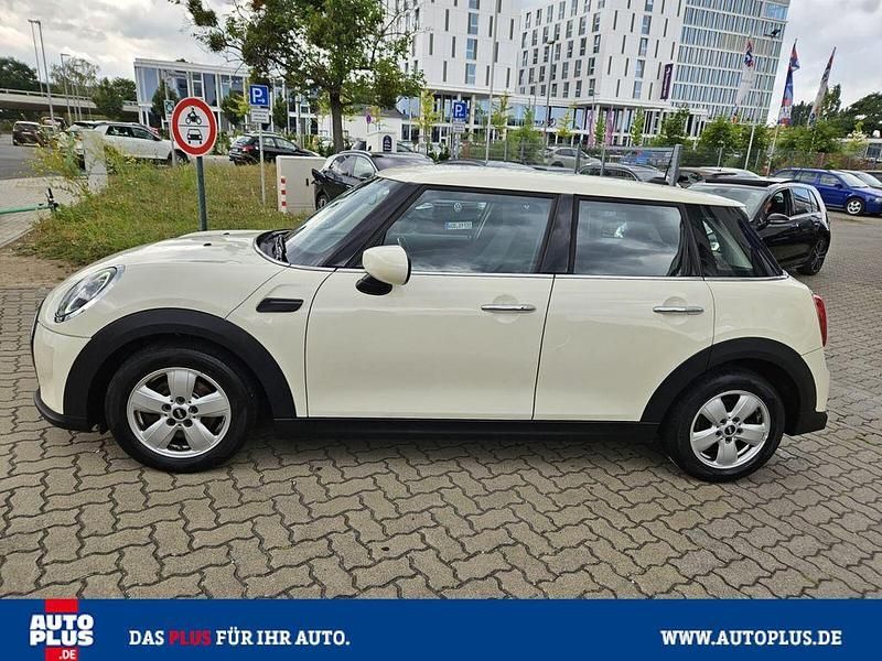 Gebraucht Mini ONE 102 PS (75 kW) 2021 Weiß Kleinwagen