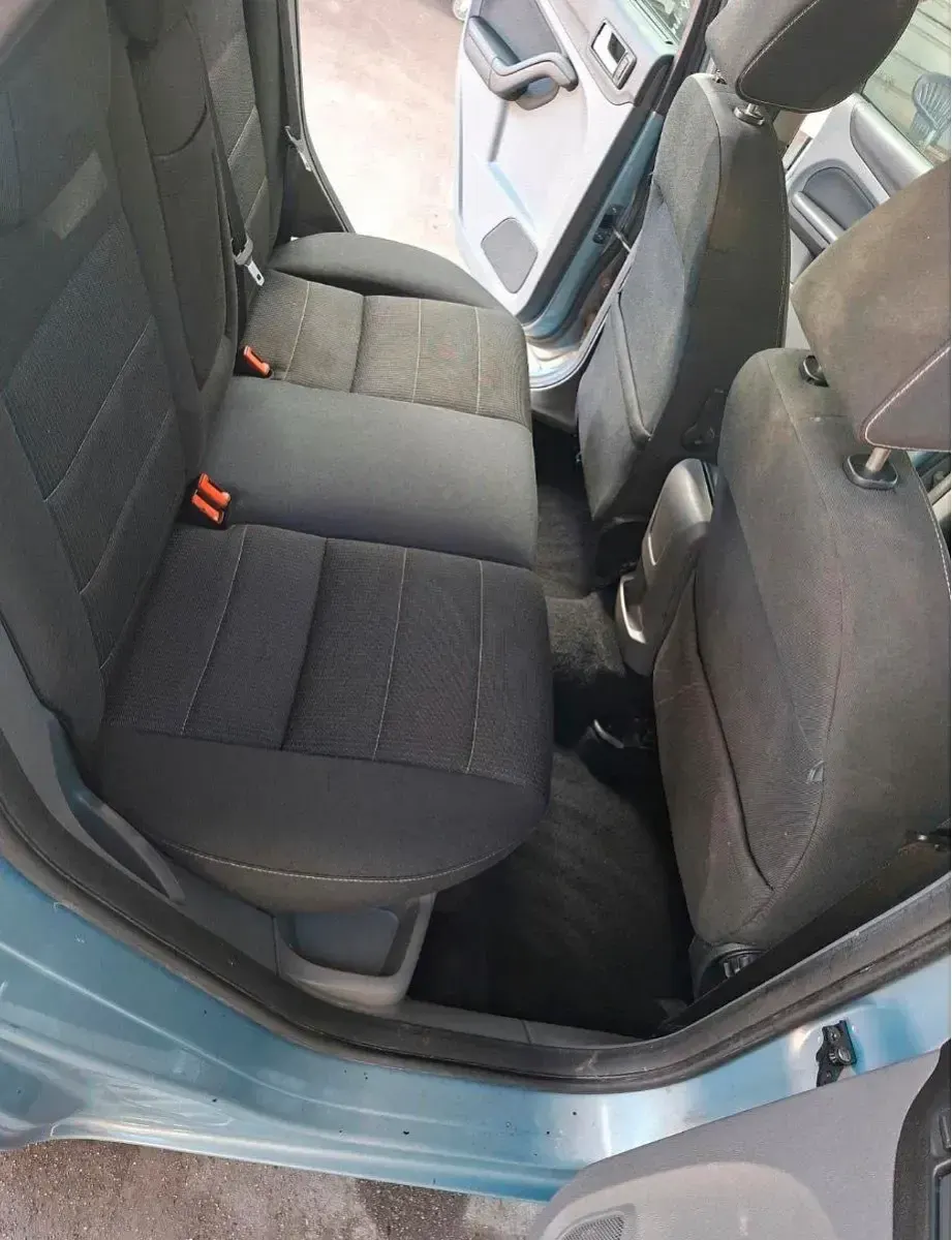 Gebraucht Ford Focus 110 PS (80 kW) 2009 Blau Kombi