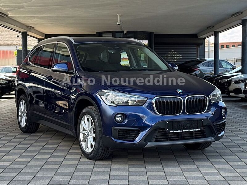 Blau Gebraucht 2017 BMW X1 Advantage SUV | 18.999 € (Fairer Preis) - Bild 1/4