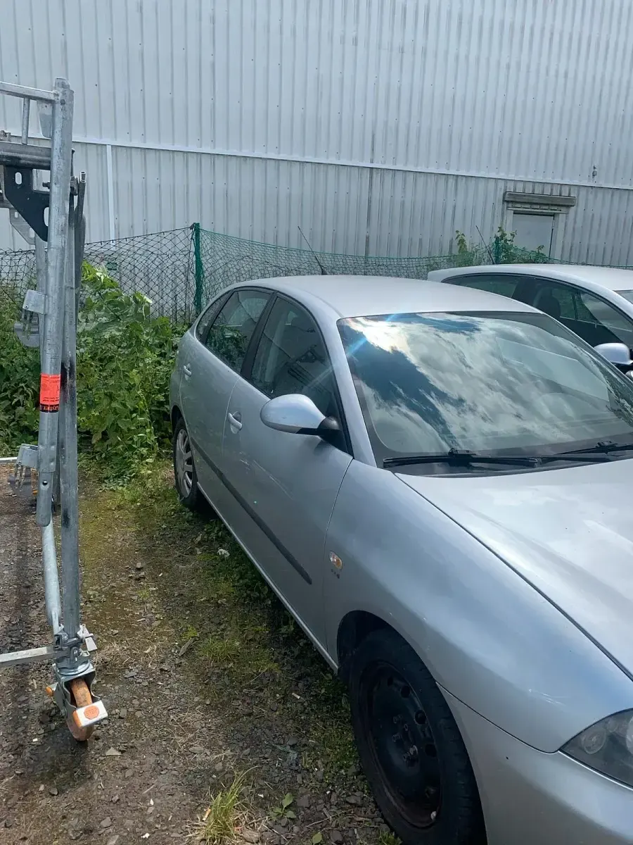Gebraucht Seat Ibiza 101 PS (74 kW) 2007 Silber Kleinwagen