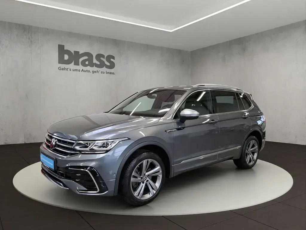 Gebraucht VW Tiguan Allspace R-line 200 PS (147 kW) 2022 SUV