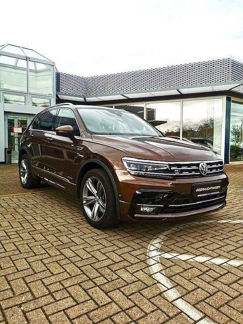 Schwarz Gebraucht 2018 VW Tiguan Comfortline SUV | 25.350 € (Fairer Preis) - Bild 1/4