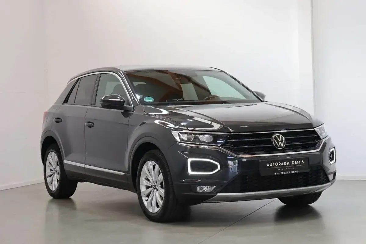 Gebraucht VW T-Roc Sportline 150 PS (110 kW) 2022 Grau SUV