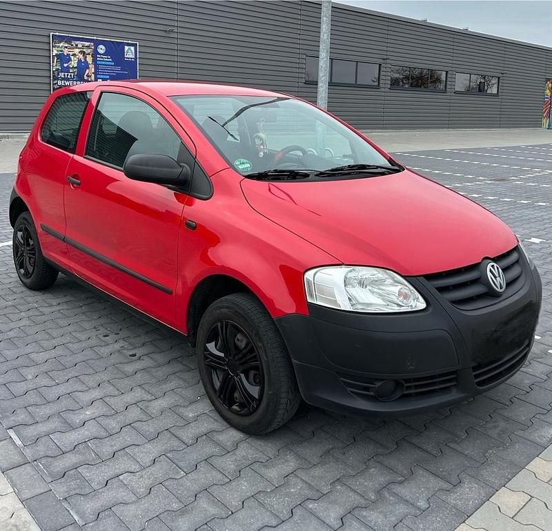 Second-hand VW Fox 75 CP (55 kW) 2007 Roșu Hatchback