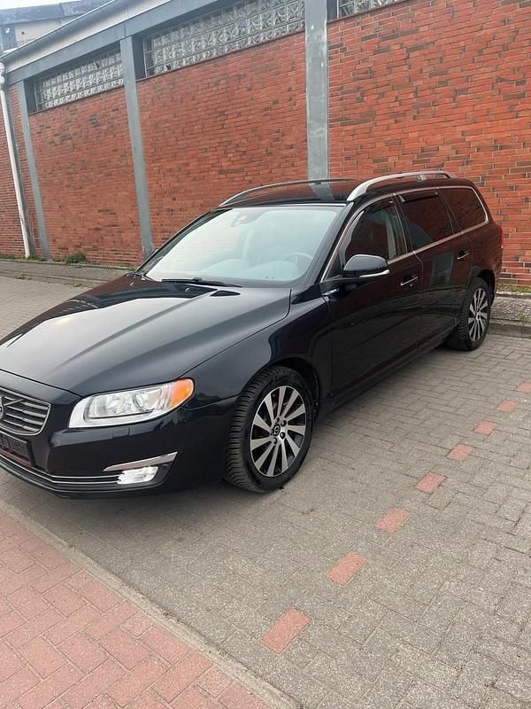 Second-hand Volvo V70 163 CP (119 kW) 2013 Negru Break