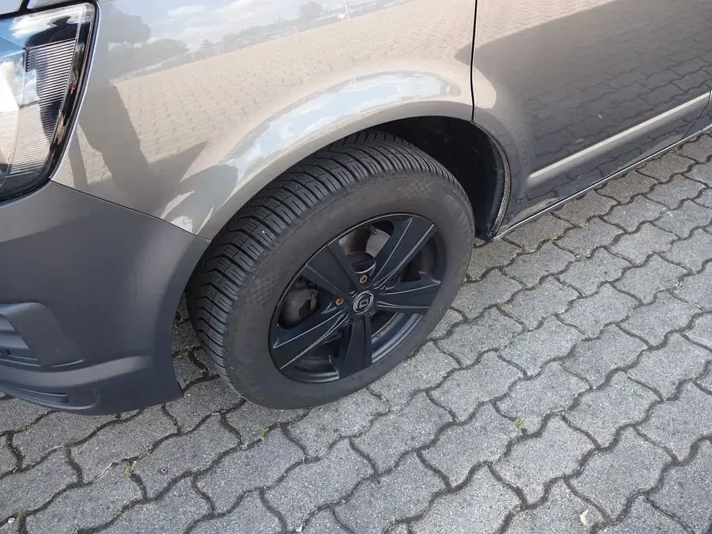 Gebraucht VW T6 150 PS (110 kW) 2018 Grau Van