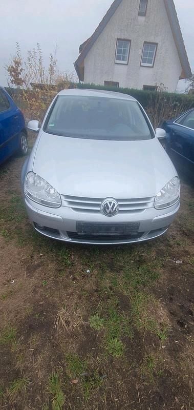 Silber Gebraucht 2007 VW Golf V Limousine | 1.150 € (Superpreis) - Bild 1/4