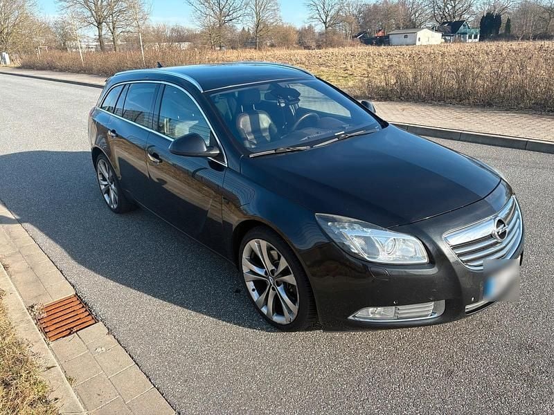 Gebraucht Opel Insignia 260 PS (191 kW) 2012 Schwarz Kombi