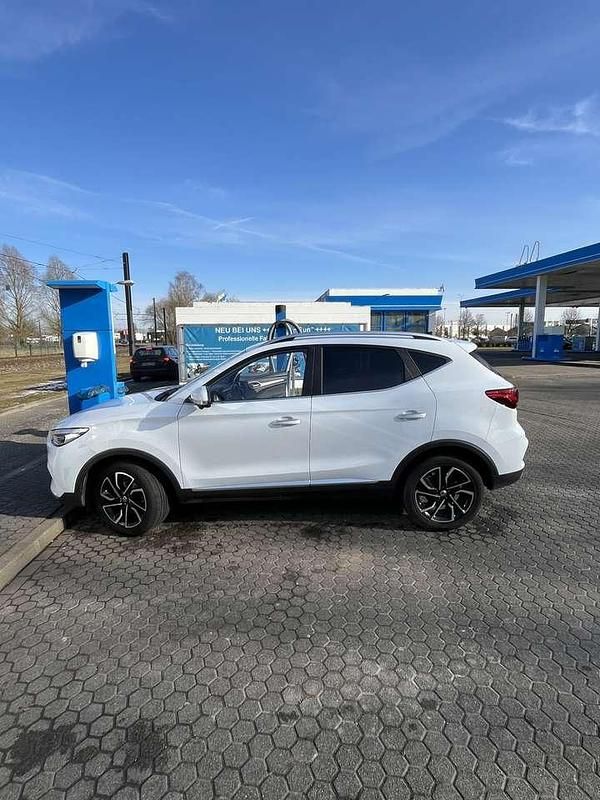 Gebraucht 2022 MG ZS Luxury SUV | 16.500 € (Teuer) - Bild 1/4