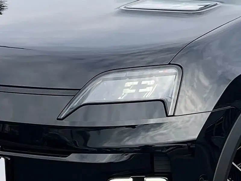 Neu Renault 5 E-Tech Urban 89 kW (122 PS) 2026 Schwarz Kleinwagen