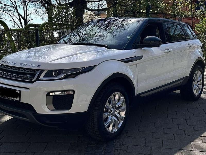 Weiß Gebraucht 2016 Land Rover Range Rover evoque SE Dynamic SUV | 19.990 € (Fairer Preis) - Bild 1/4