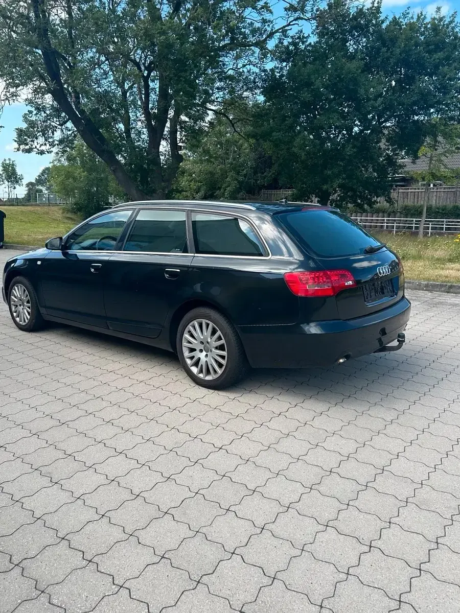 Gebraucht Audi A6 Ambiente 233 PS (171 kW) 2006 Schwarz Kombi