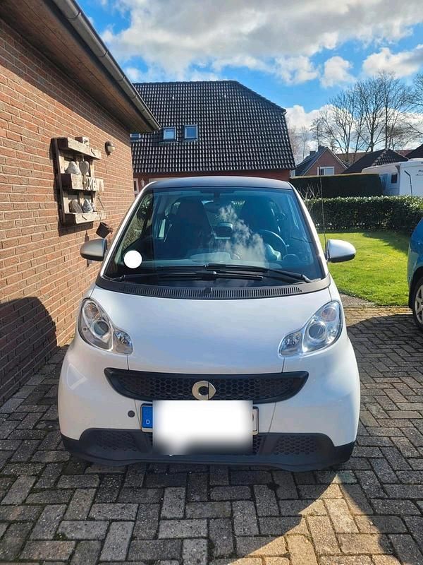 Gebraucht Smart ForTwo Coupé 61 PS (44 kW) 2015 Weiß Coupé