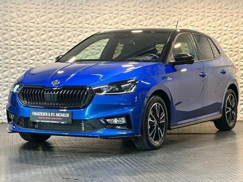Gebraucht Skoda Fabia Monte Carlo 150 PS (110 kW) 2025 Raceblau metallic Limousine