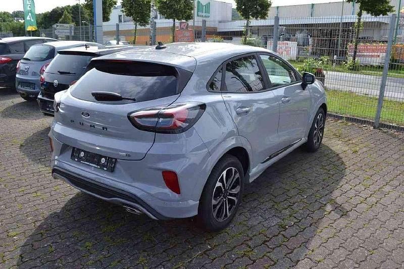 Gebraucht Ford Puma ST-Line 125 PS (91 kW) 2021 Fancygrau SUV