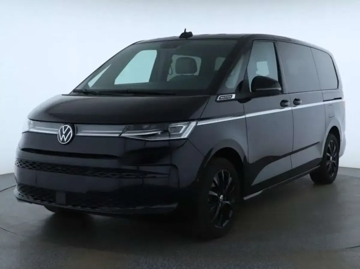 Używany VW T7 Style 150 KM (110 kW) 2025 Czarny Van