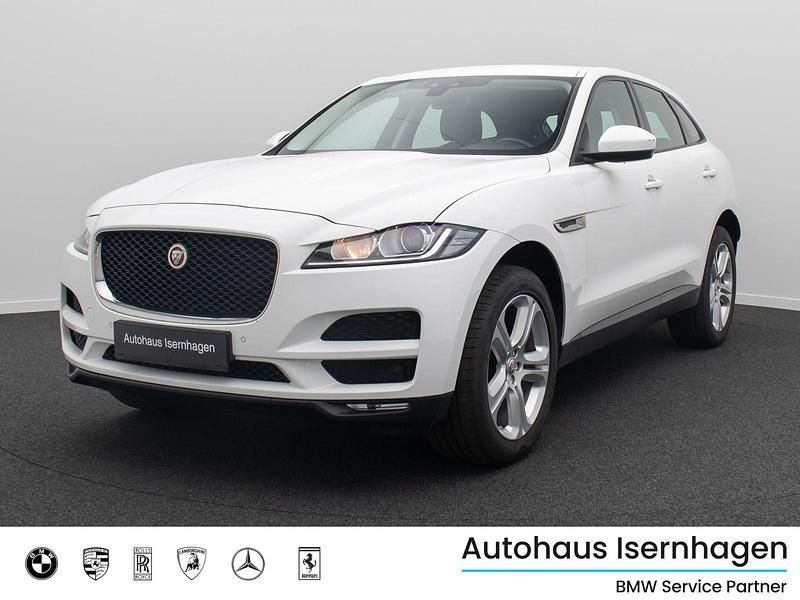 Fuji whiteschwarz Gebraucht 2016 Jaguar F-Pace Pure SUV | 18.499 € (Fairer Preis) - Bild 1/4