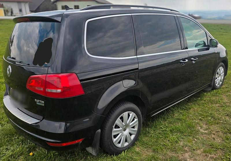 Gebraucht VW Sharan 140 PS (102 kW) 2012 Schwarz Van / Kleinbus