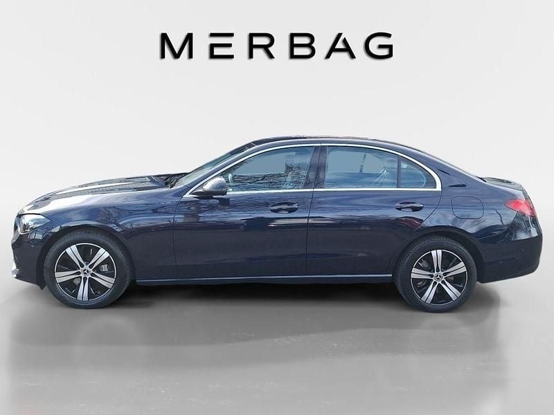 Gebraucht Mercedes C300e Avantgarde 313 PS (230 kW) 2022 Blau Limousine