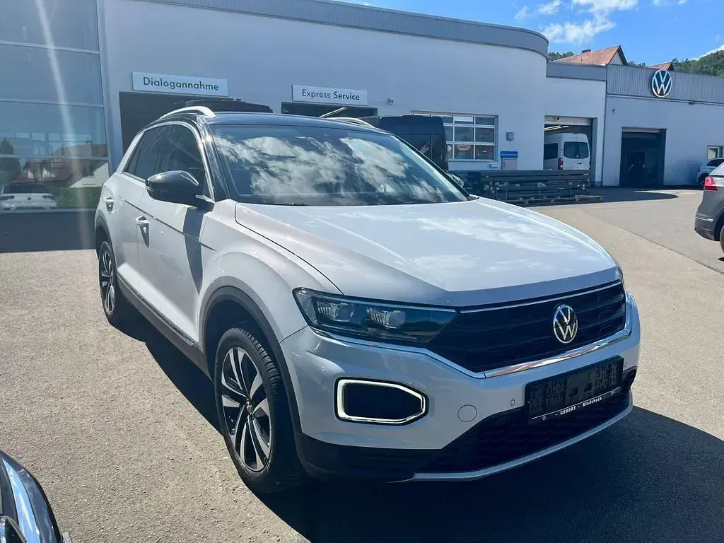 Gebraucht VW T-Roc United 110 PS (80 kW) 2021 Silber SUV