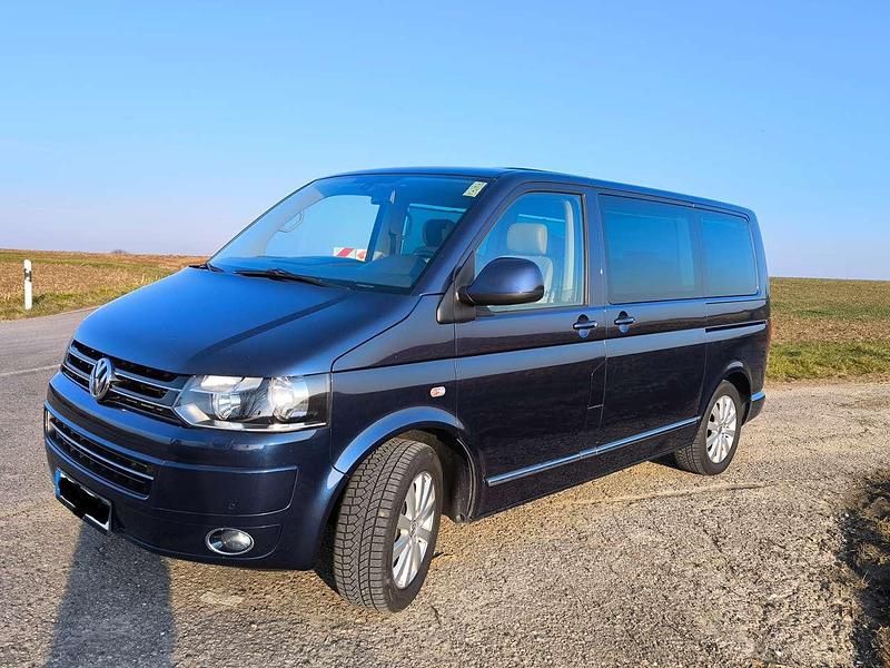 Gebraucht VW Multivan Highline 179 PS (131 kW) 2011 Van