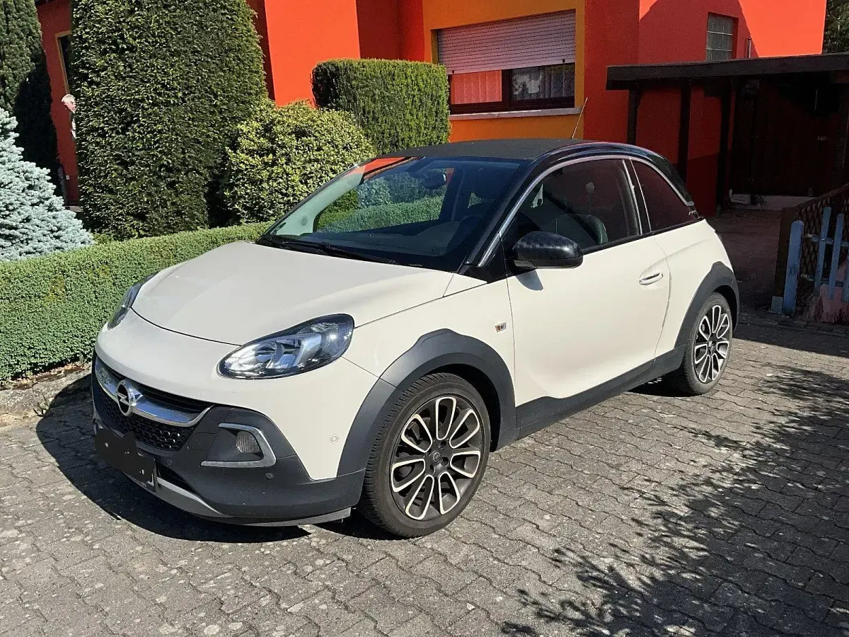 Gebraucht Opel Adam Rocks Open Air 87 PS (63 kW) 2018 Weiß Kleinwagen