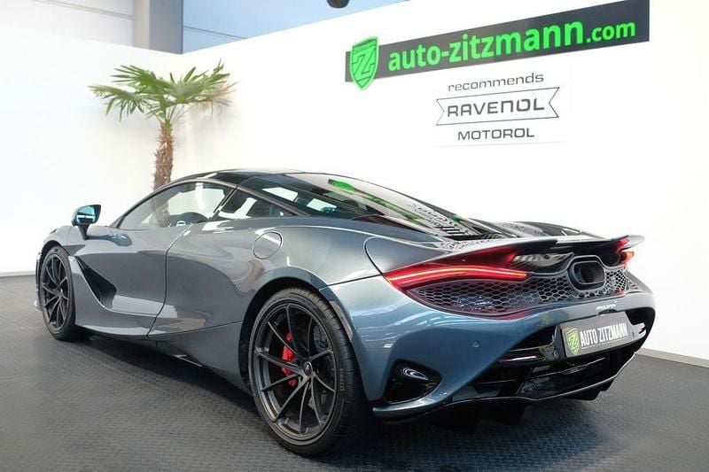 Gebraucht McLaren 750S 751 PS (552 kW) 2023 Grau Coupé