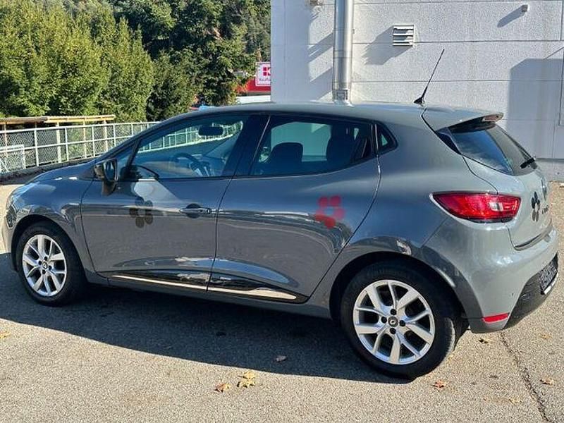 Gebraucht Renault Clio IV LIMITED 76 PS (55 kW) 2019 Grau Limousine