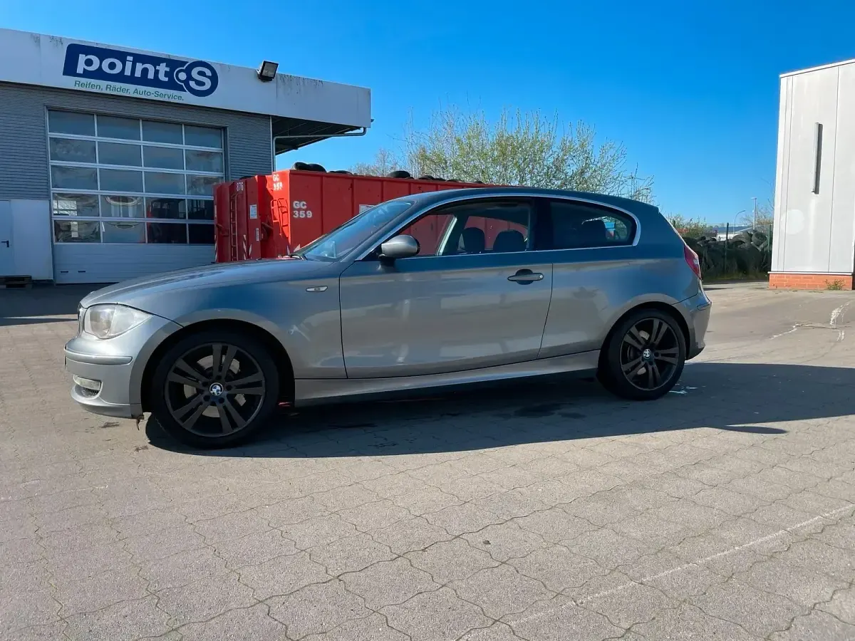 Second-hand BMW 123 204 CP (150 kW) 2010 Gri Hatchback