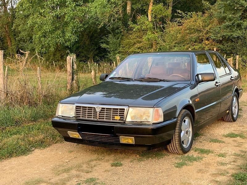 Grau Gebraucht 1989 Lancia Thema Limousine | 27.500 € - Bild 1/4