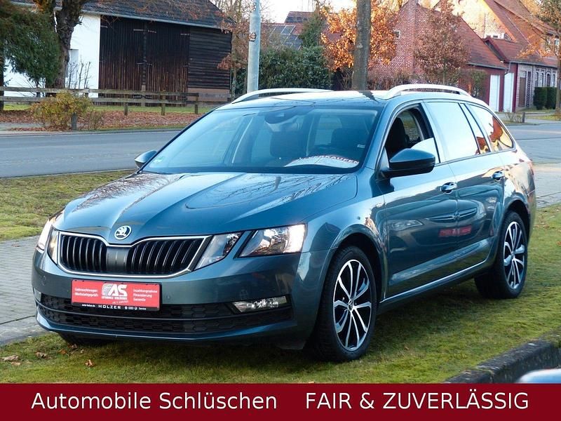 Grau Gebraucht 2019 Skoda Octavia Soleil Kombi | 11.750 € (Guter Preis) - Bild 1/4