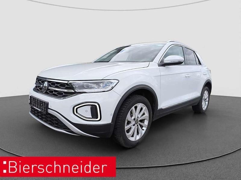 Weiss Gebraucht 2023 VW T-Roc Style SUV | 27.790 € (Guter Preis) - Bild 1/3