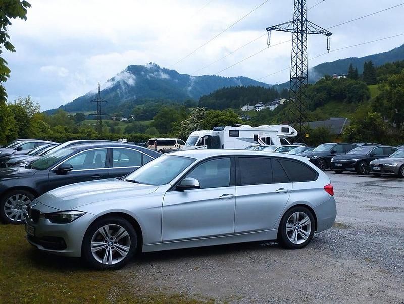 Gebraucht BMW 318 Sport Line 150 PS (110 kW) 2016 Silber Kombi