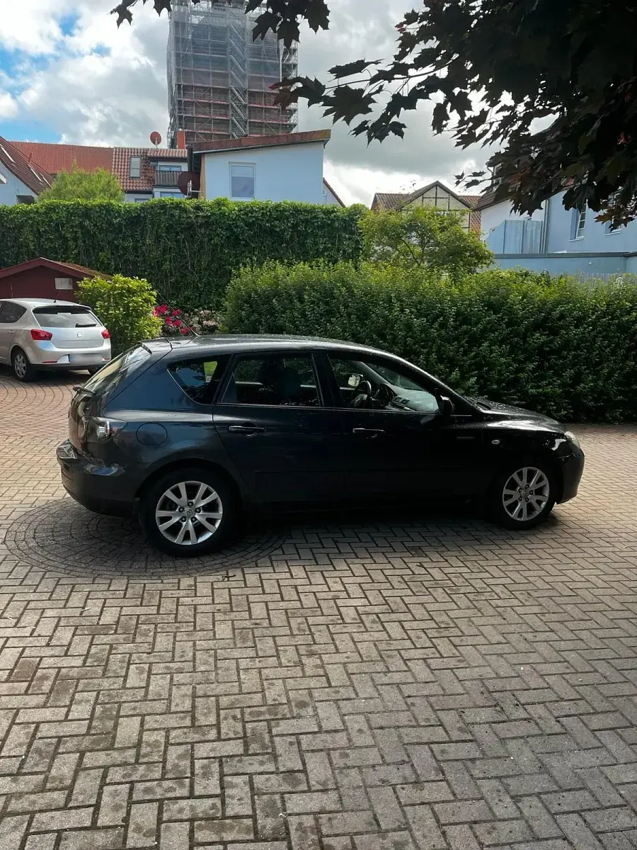 Gebraucht Mazda 3 105 PS (77 kW) 2006 Schwarz Kleinwagen