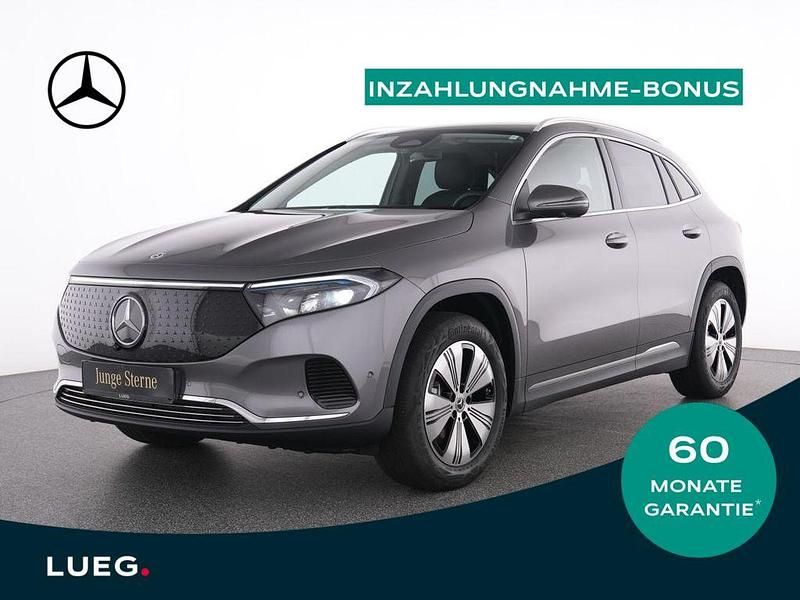 Grau Gebraucht 2024 Mercedes EQA300 Progressive SUV | 35.990 € (Fairer Preis) - Bild 1/4