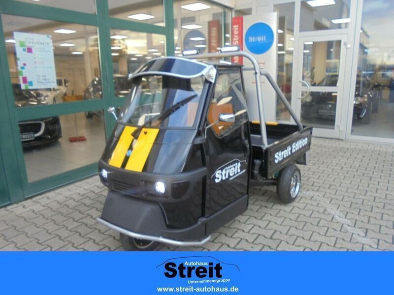 Schwarz Gebraucht 2013 Piaggio APE | 19.880 € - Bild 1/4