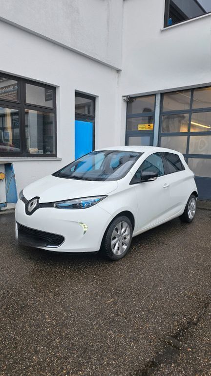 Weiß Gebraucht 2016 Renault Zoe Intens Kleinwagen | 5.600 € (Guter Preis) - Bild 1/4