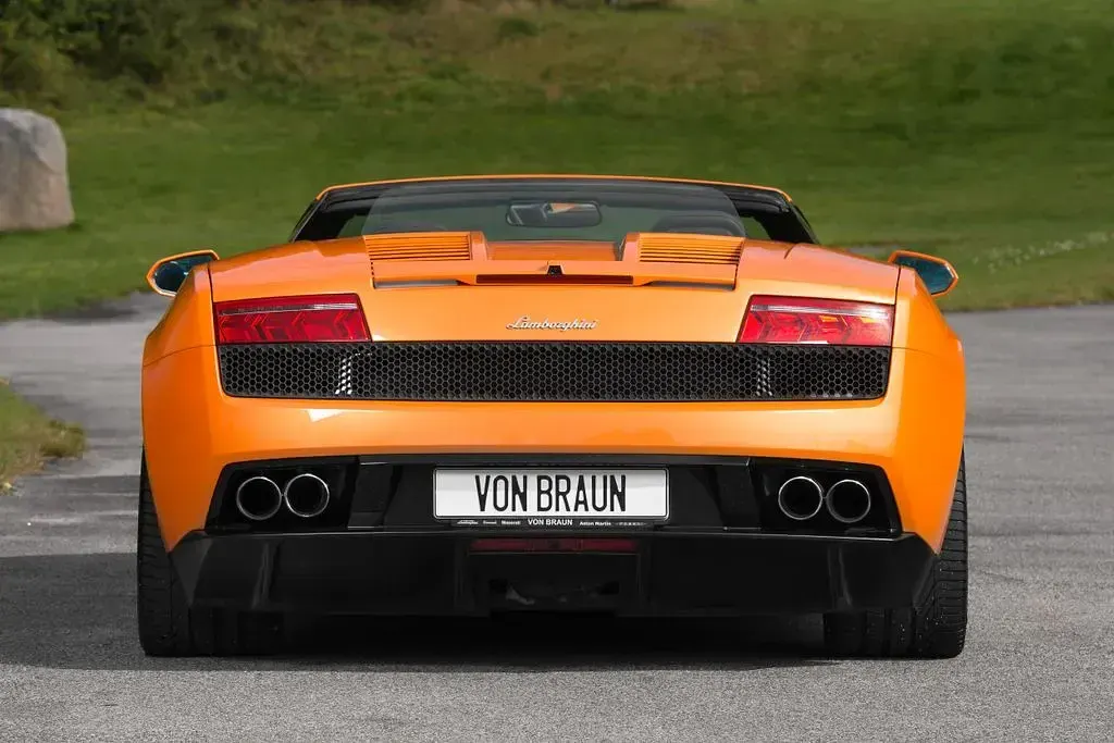 Usata Lamborghini Gallardo 560 CV (411 kW) 2012 Arancione Cabrio